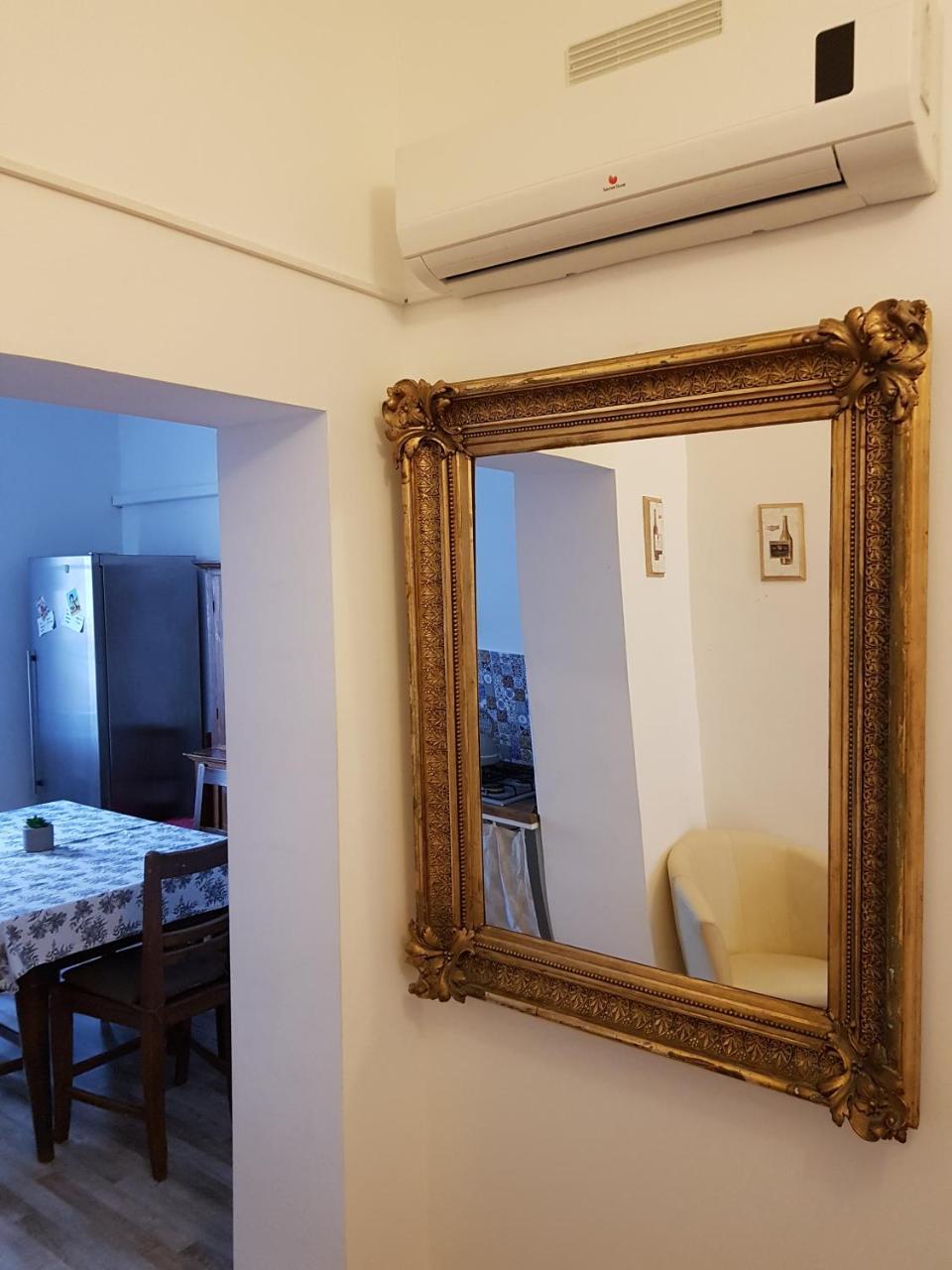 Varkeruelet Apartman Sopron Ngoại thất bức ảnh